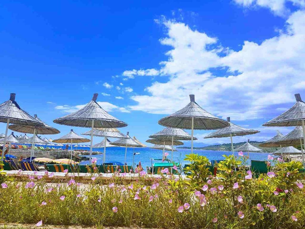 Hotel Artur Ксамил Экстерьер фото